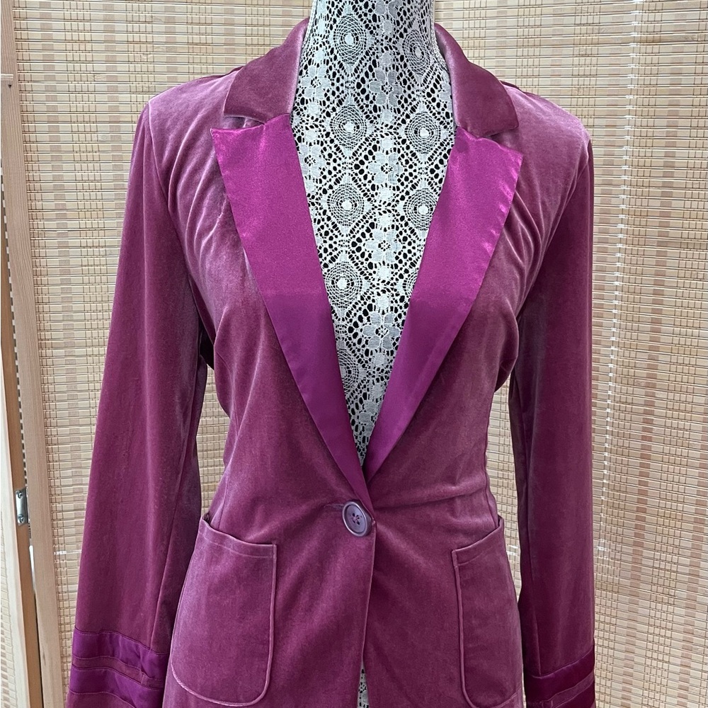 The Blaze Fuchsia Leather Women Jacket